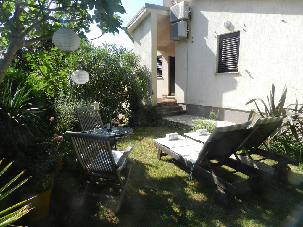 Apartments Lodra Pula Exterior foto