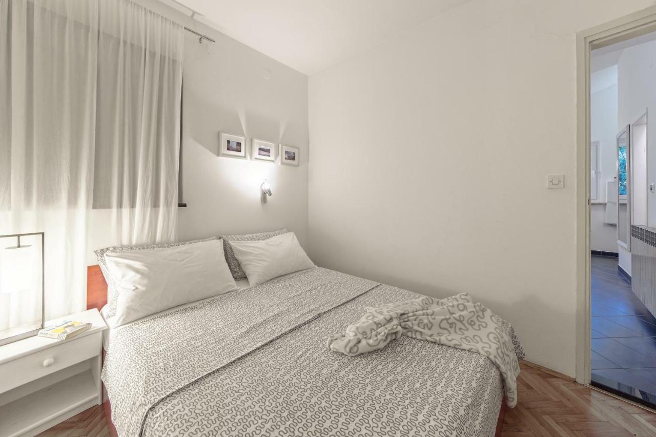 Apartments Lodra Pula Exterior foto